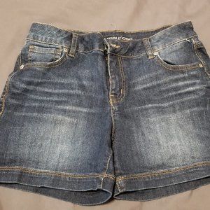 Maurice's jean shorts